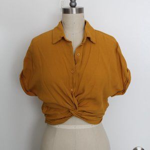 LULUS GOLDEN CROPPED BUTTON UP WITH TWIST FRONT & ELASTIC BACK SIZE SMALL